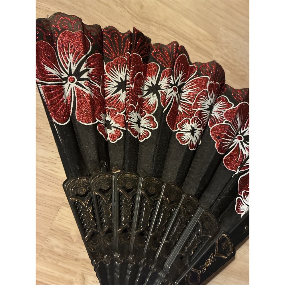 Vintage Fan Black With Floral And Gold Accent (3) - Picture 2 of 11